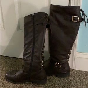 Brown boots